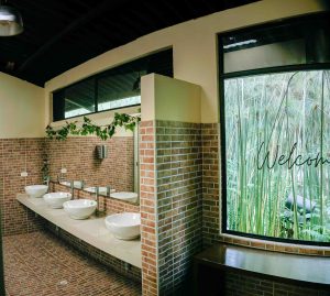 HACIENDA EL SALITRE ¡A OTRO NIVEL! Salón de bodas Planificador de eventos Organizador de eventos Capilla para bodas Planificador de bodas Estudio de grabación Salón para eventos #HaciendaElSalitre #salondeeventos #eventoscampestres #photography #weddingdress #Colombia #bodas #celebración #Sopó #locación #decoracion #eventos #eventossociales #novios #weddingday #fotografiadebodas